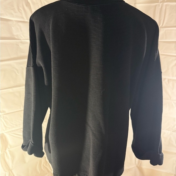 Varley Black Cut-Out Shoulder Sweater - Picture 2 of 6